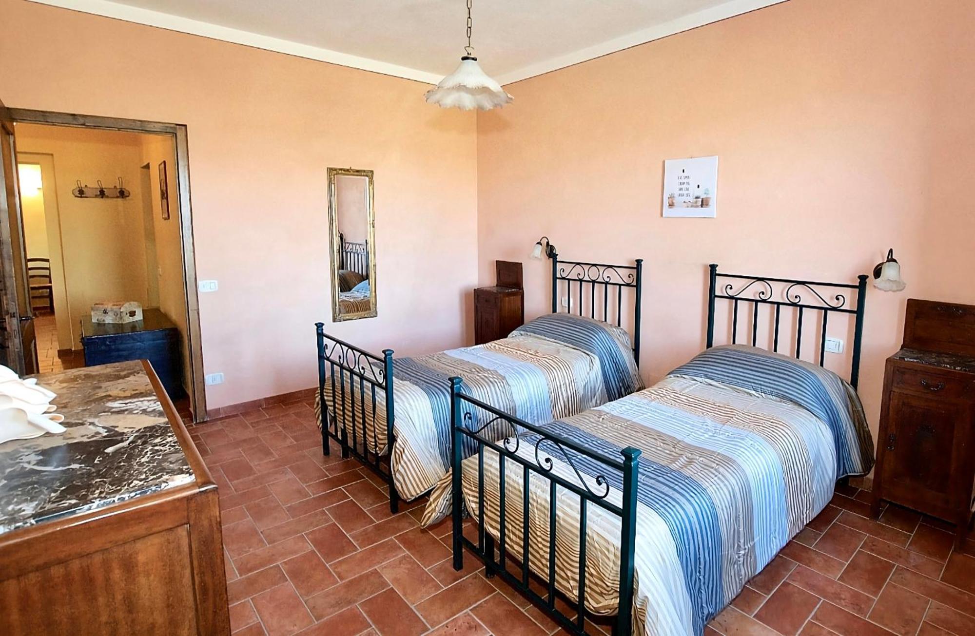 Agriturismo Caliano Asciano Buitenkant foto